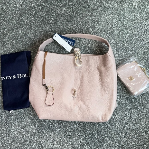 NWT Dooney & Bourke LogoLock Set - Picture 2 of 15